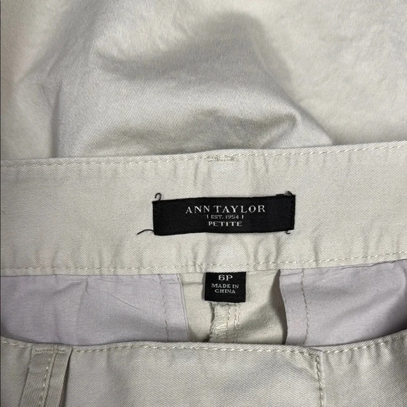 Ann Taylor Cream Chinos with Cropped Design and Cotton Blend - Picture 2 of 5